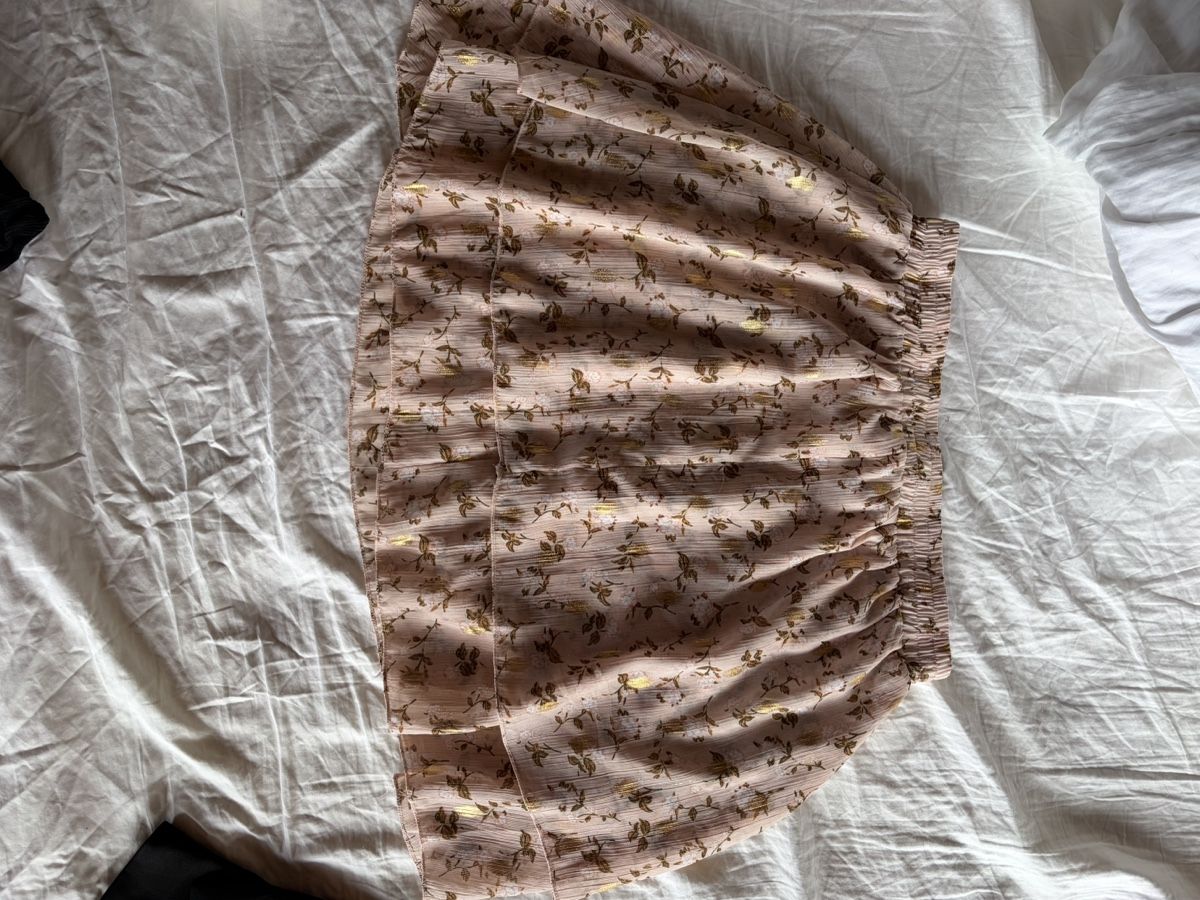 Jupes: Jupe courte rose – Neuf (Voir description) à Panex par meg_x7xk