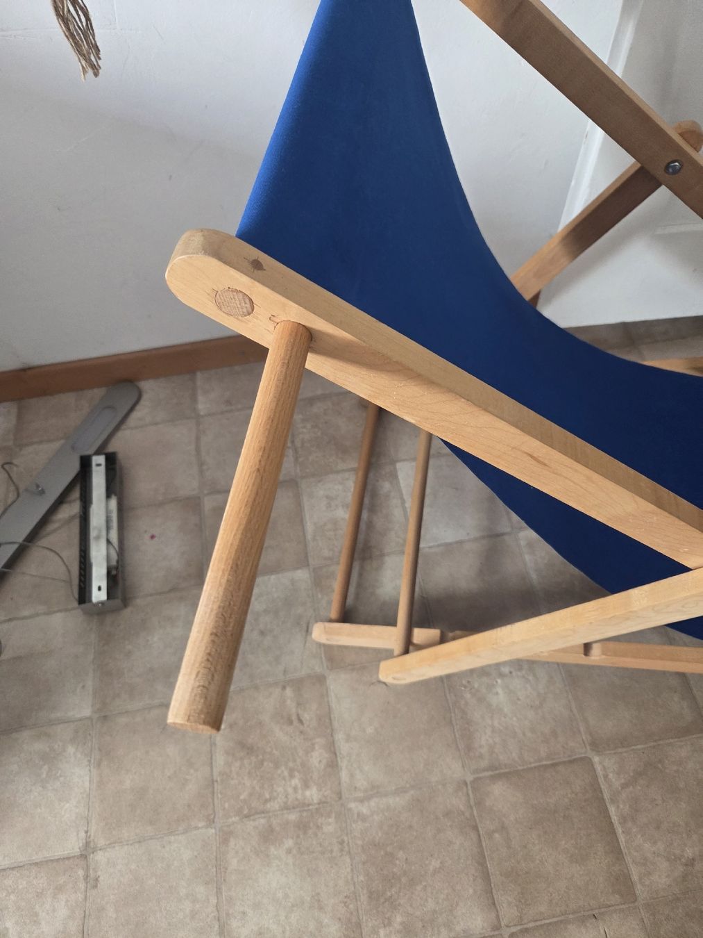 Stühle: Liegestuhl mit Höhenverstellbar – Gebraucht aus Ebnat-Kappel von Moonel.104 2