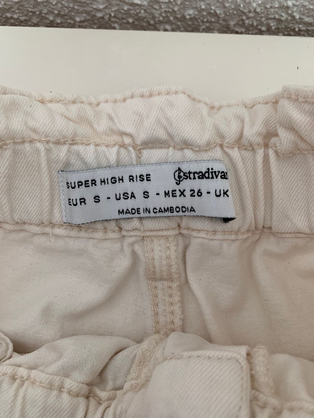 Pantaloni: Sommer Shorts Damen Gr. S Farbe Vanille – Usato da Kirchdorf AG venduto da coco123 3