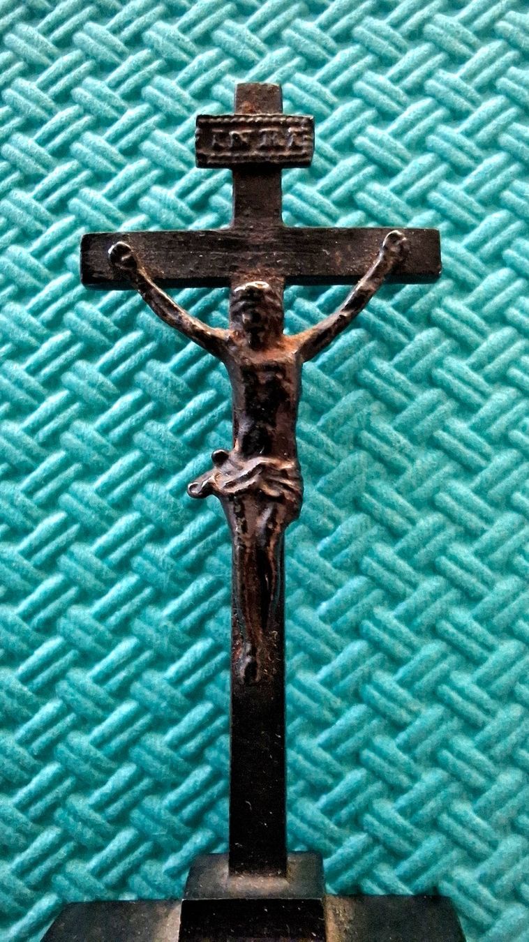 Statuette: 2 ANTIKE KRUZIFIXE METALL – Usato da Grüningen venduto da Kartensammler 3