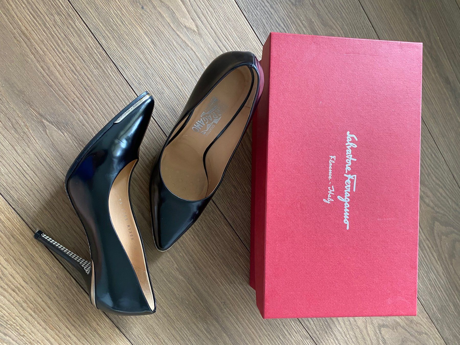 Salvatore Ferragamo Scarpe da donna: Salvatore Ferragamo High-Heels – Usato da Staad SG venduto da sei_m7js 4