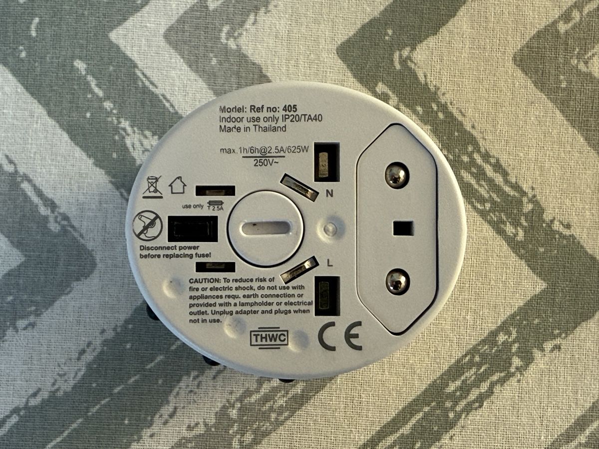 Unità & Adattatore: Reiseadapter - Weltstecker – Nuovo (secondo la descrizione) da Veltheim AG venduto da EVENT-LLS 1