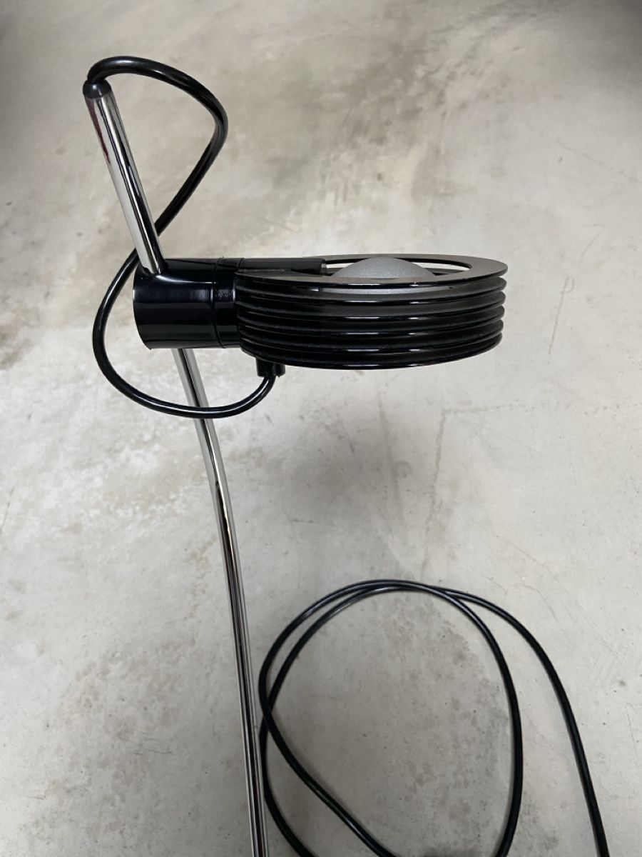 Guzzini Lampade: Bruno Gecchelin, iGuzzini Wing table lamp – Usato da Vevey venduto da eternalslang 2