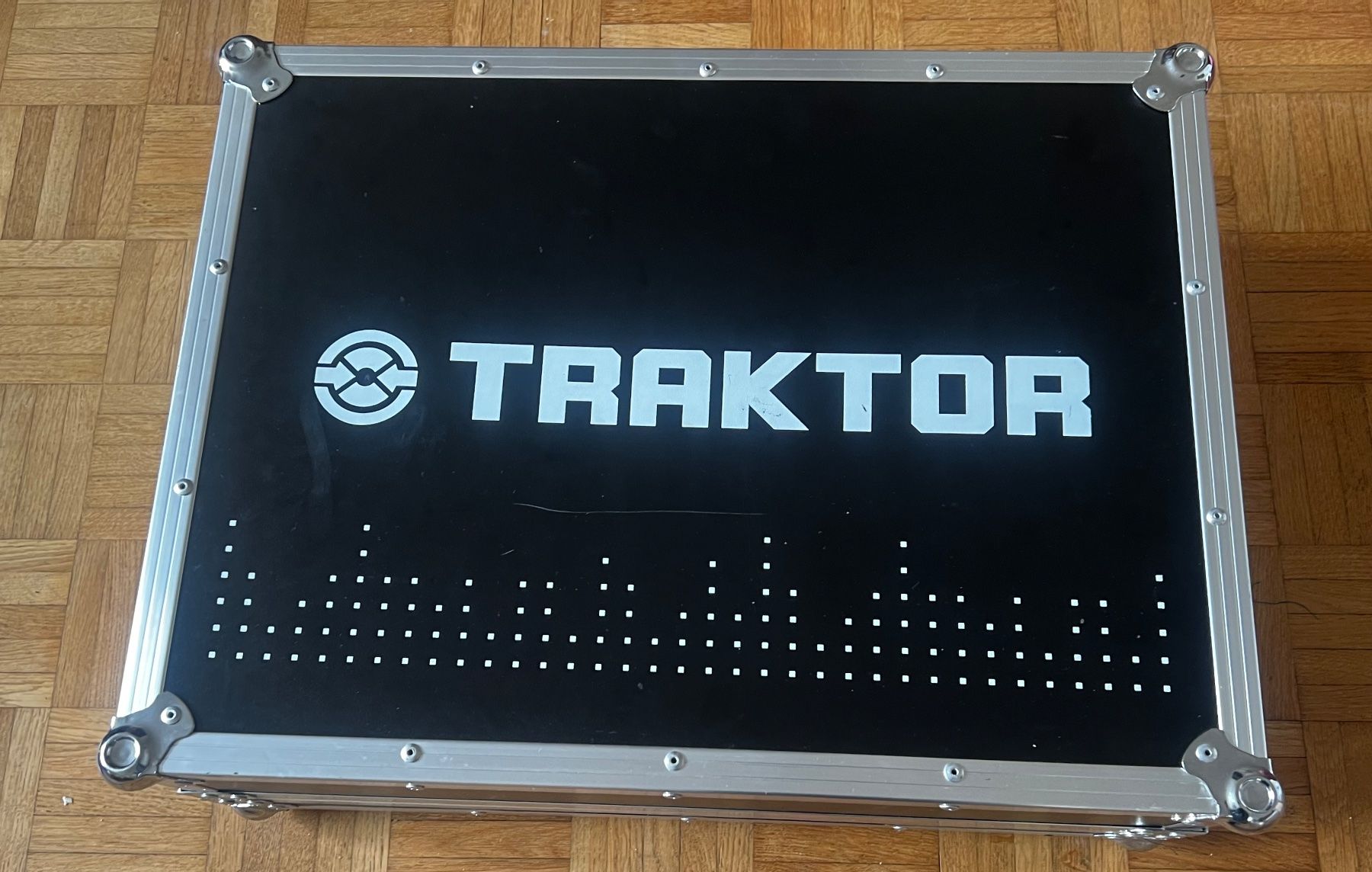 Topcases: Traktor DJ-Case – Neuf (Voir description) à Basel par luz_g2xy