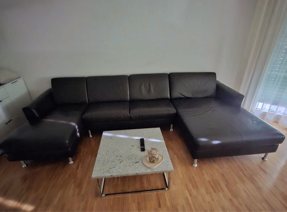Sofas: Leder Ecksofa dunkelbraun mit Ottomane gebraucht – D'occasion à Spiegel b. Bern par DDML-3000 1