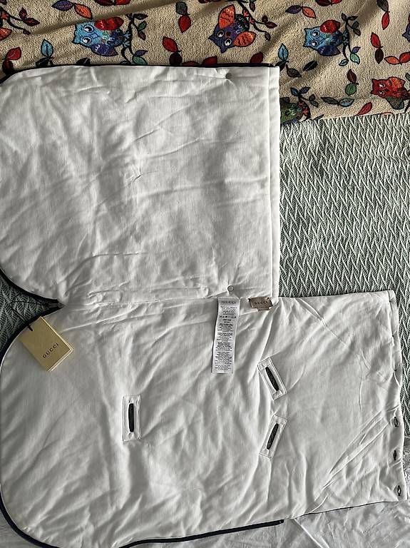 Gucci Coperte: Gucci "Nido d'Angelo" – Usato da Zürich venduto da Sara.90 3