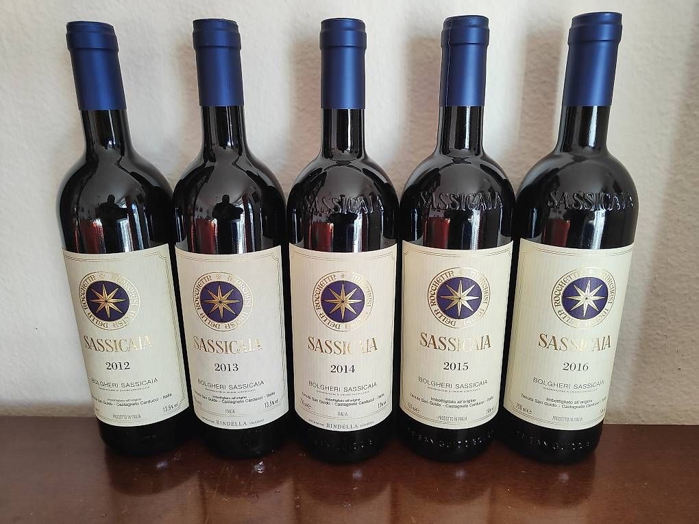 Sassicaia Vino: Sassicaia Vertikale 2012 bis 2022 – Nuovo (secondo la descrizione) da chur venduto da Hmars