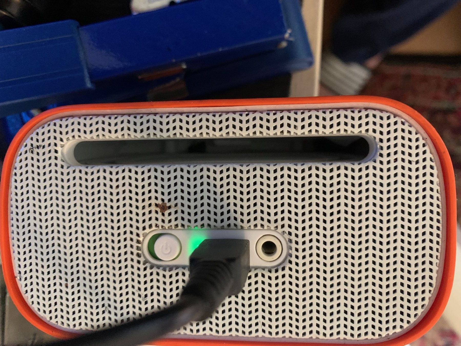 Lautsprecher: Tragbarer Bluetooth-Lautsprecher UE Mini Boom – Gebraucht aus Emmen von newdeal1970 2