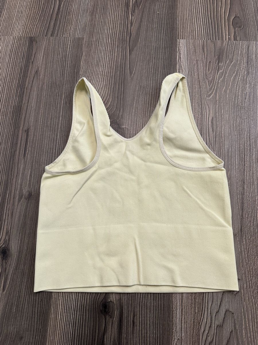 H&M Top: Sport Top gelb Gr. S  – Usato da Schaanwald venduto da ael248 2