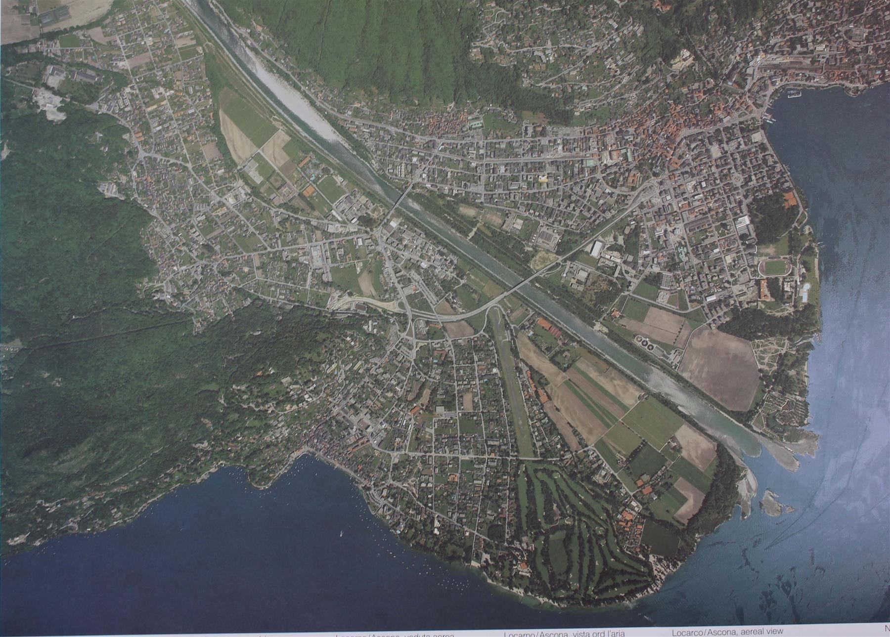 Foto & Immagini: Schulwandbild  Flugbild Locarno /Ascona – Usato da Härkingen venduto da sammelbecken