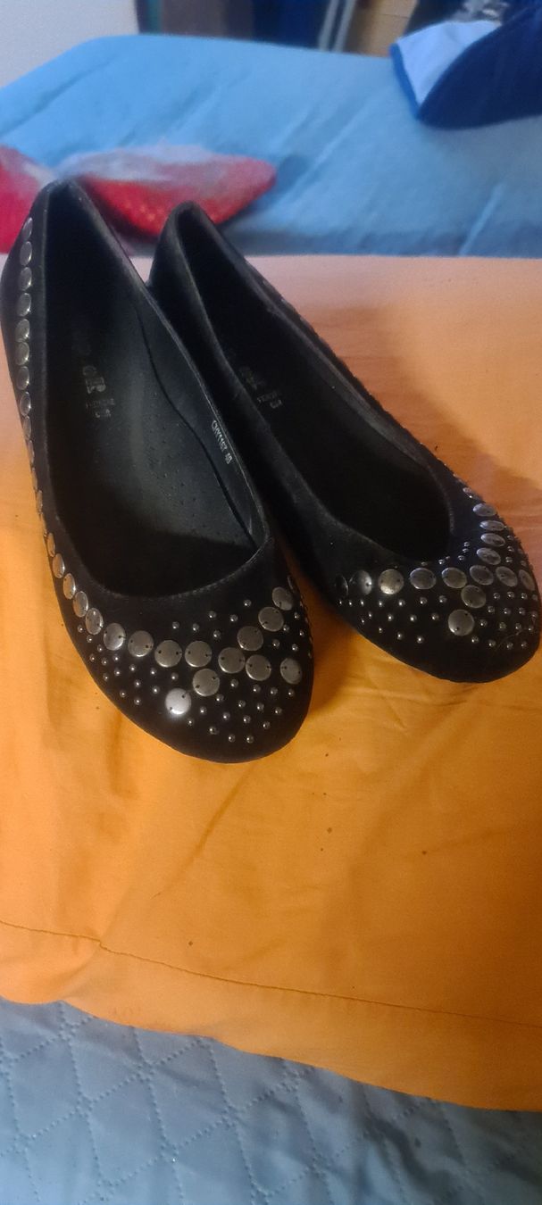 Scarpe da donna: Nieten Ballerina 40 – Nuovo (secondo la descrizione) da Bellerive VD venduto da Hermes5 1