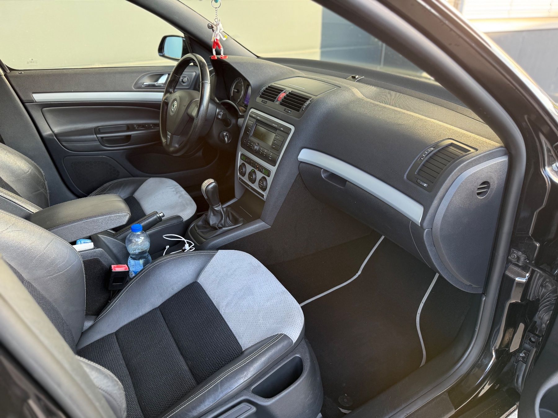 Skoda Automobili: Skoda Octavia 2.0 TDI RS – Usato da Reiden venduto da Off-Road-01 9