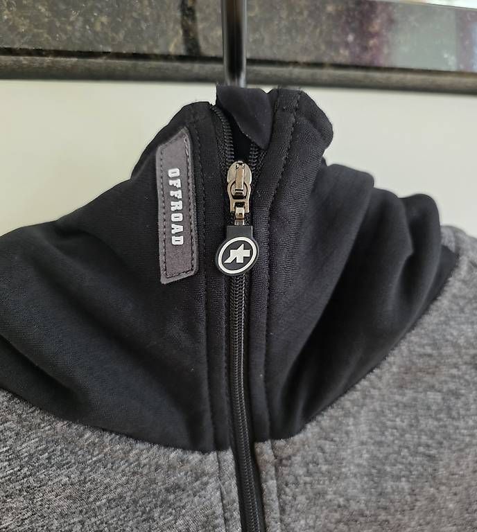 Giacche: Assos Offroad Jacke Trail Gr.L – Usato da Brunnen venduto da Rodge 3