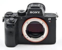Sony Alpha A7R ii Mark 2 Body OVP Top Zustand!