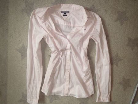 sehr schöne TOMMY HILFIGER Damen Bluse Gr 12- Fitted