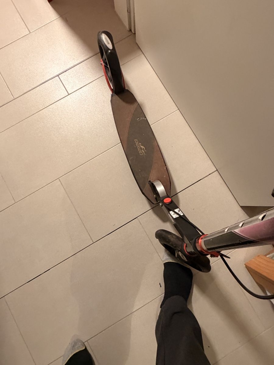 Veicoli per bambini: Trottinet – Usato da Veltheim AG venduto da andreaswenger02