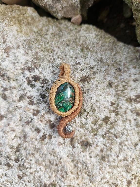 Ciondoli: Makramee Schmuck Anhänger (Set) 1 – Usato da Muttenz venduto da Isi844 1