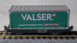 RhB Güterwagen mit Container Valser Wasser  Kato Spur N