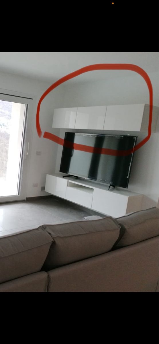 Ikea Mobili TV: Ikea mobile tv solo parte superiore – Usato da Oberwil-Lieli venduto da Noezzz