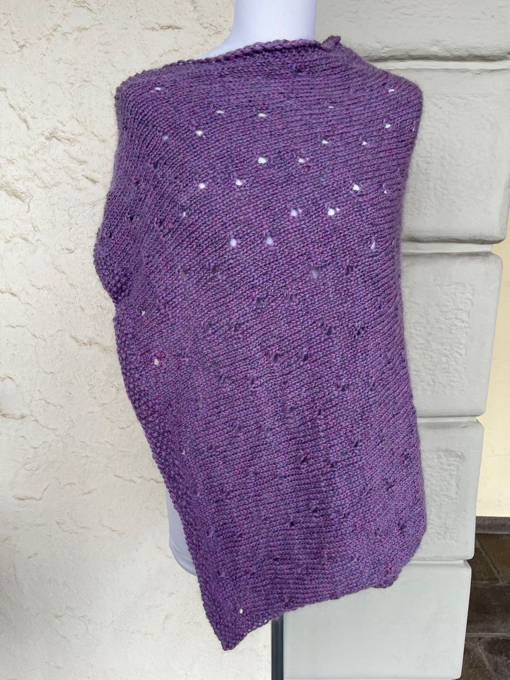 Altro in Moda donna: Poncho – Nuovo (secondo la descrizione) da Urnäsch venduto da pas_5r9c