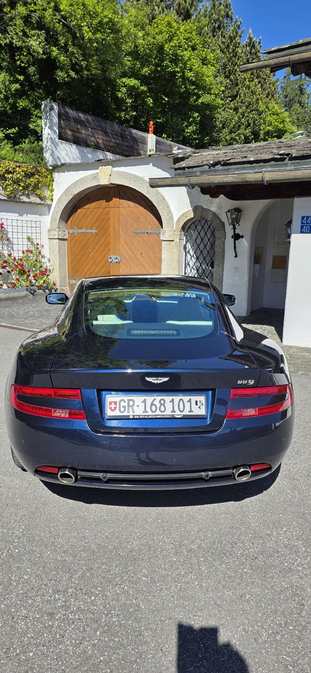 Aston Martin Autos: Aston Martin DB9 Coupe, Top Zustand. – Gebraucht aus Laax GR von Laax007 3