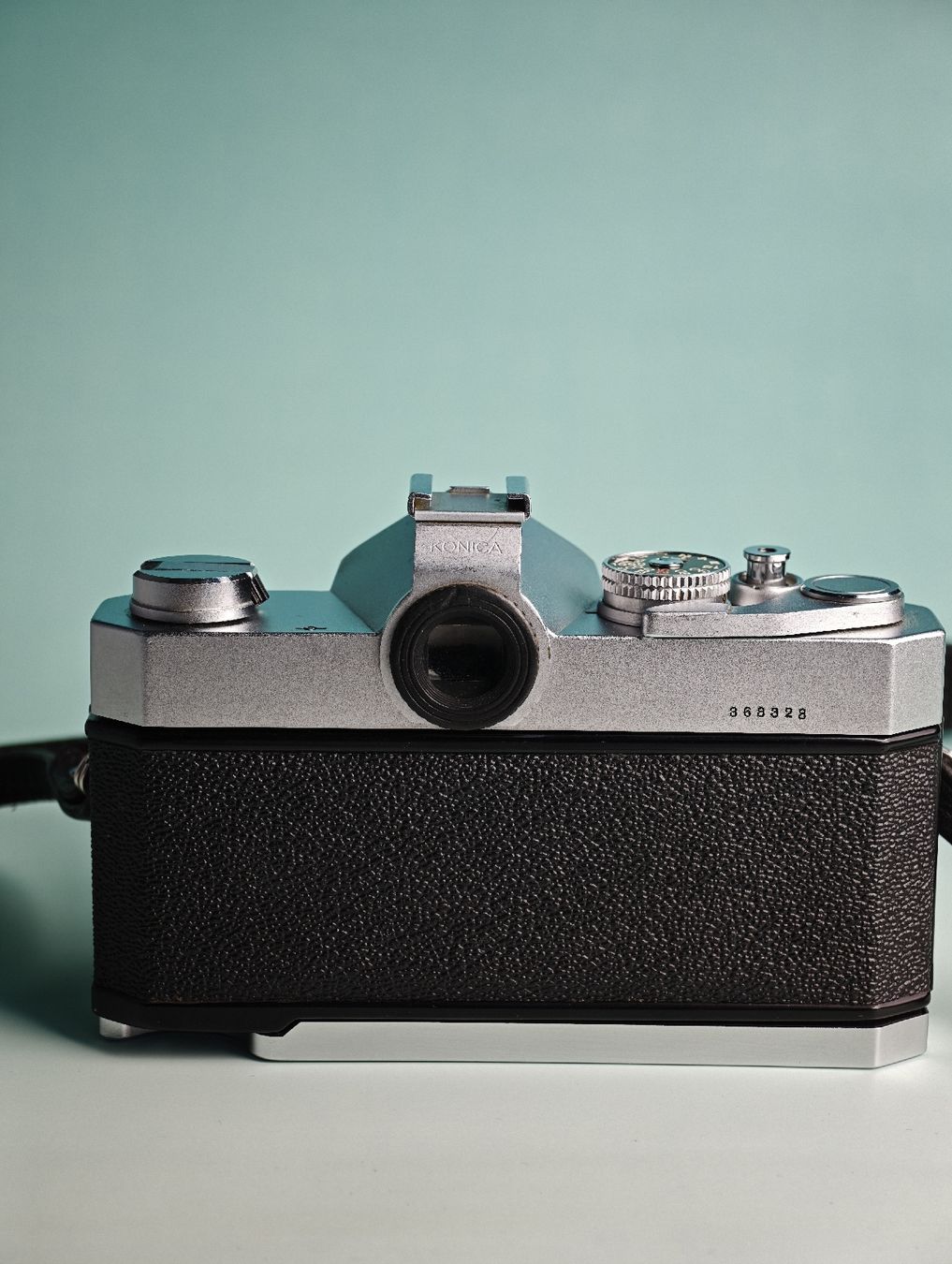 Konica Fotocamera: Konica Autoreflex T – Usato da Oron-le-Châtel venduto da max_zg5l 3