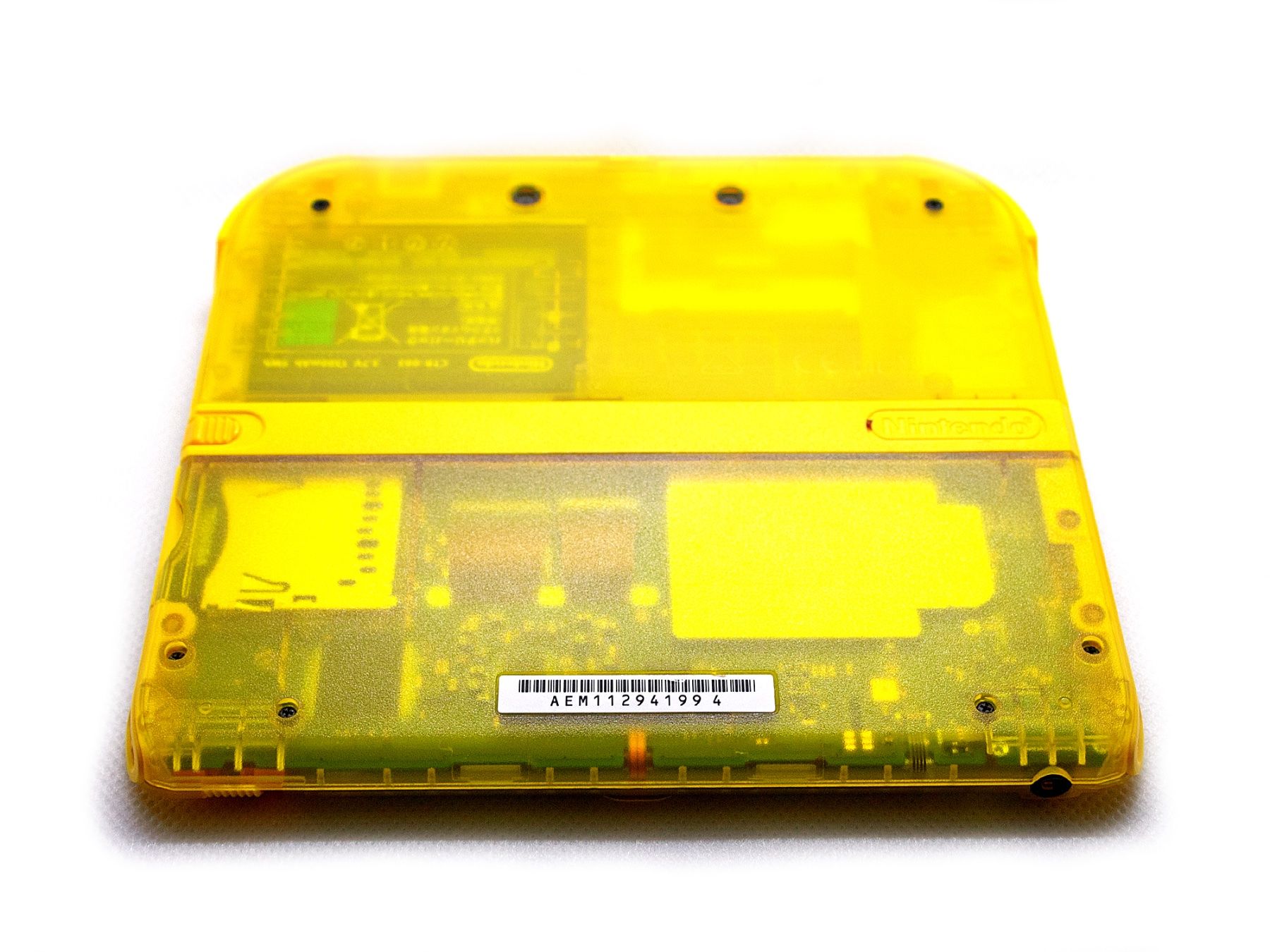 Nintendo Konsolen: Nintendo 2DS Special Pikachu Edition + SD card – Gebraucht aus Vevey von porg.tcg 4