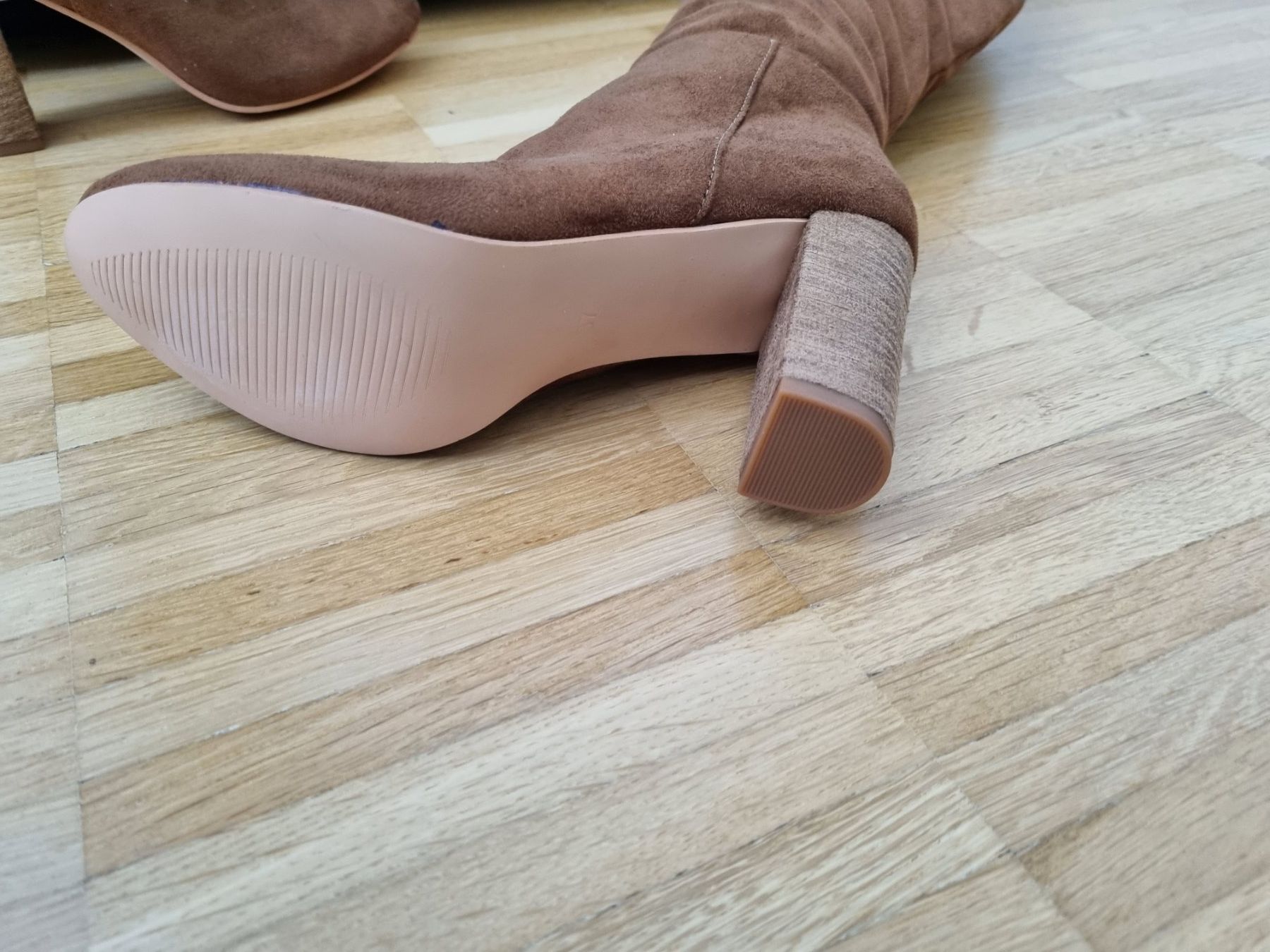 Damenschuhe: STIEFEL BRAUN GR. 37 / OVP – Neu und originalverpackt aus Zofingen von Felpa 2