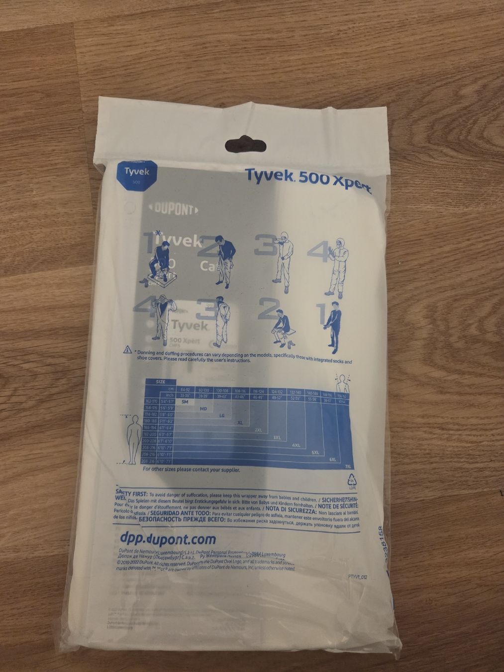 Completi, tute sportive e funzionali: Tyvek Schutzanzug – Nuovo e nell'imballaggio originale da Gossau SG venduto da Z20let 1
