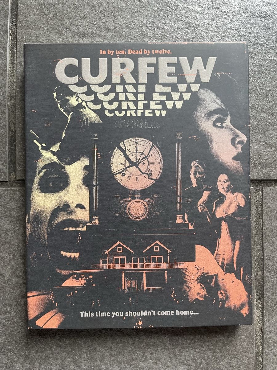 Tutti i DVDs: Curfew Blu-ray Vinegar Syndrome – Nuovo (secondo la descrizione) da Zürich venduto da cENS0R
