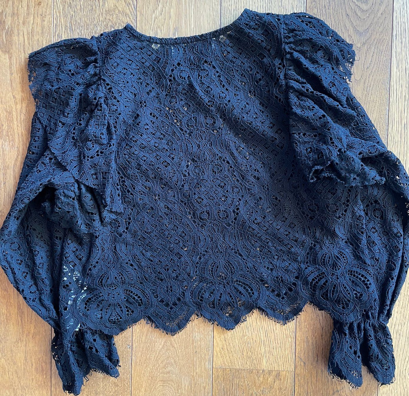 Zara Chemisiers: ZARA Black Lace Blouse, Size S, cotton – D'occasion à Crans VD par RM0709 2