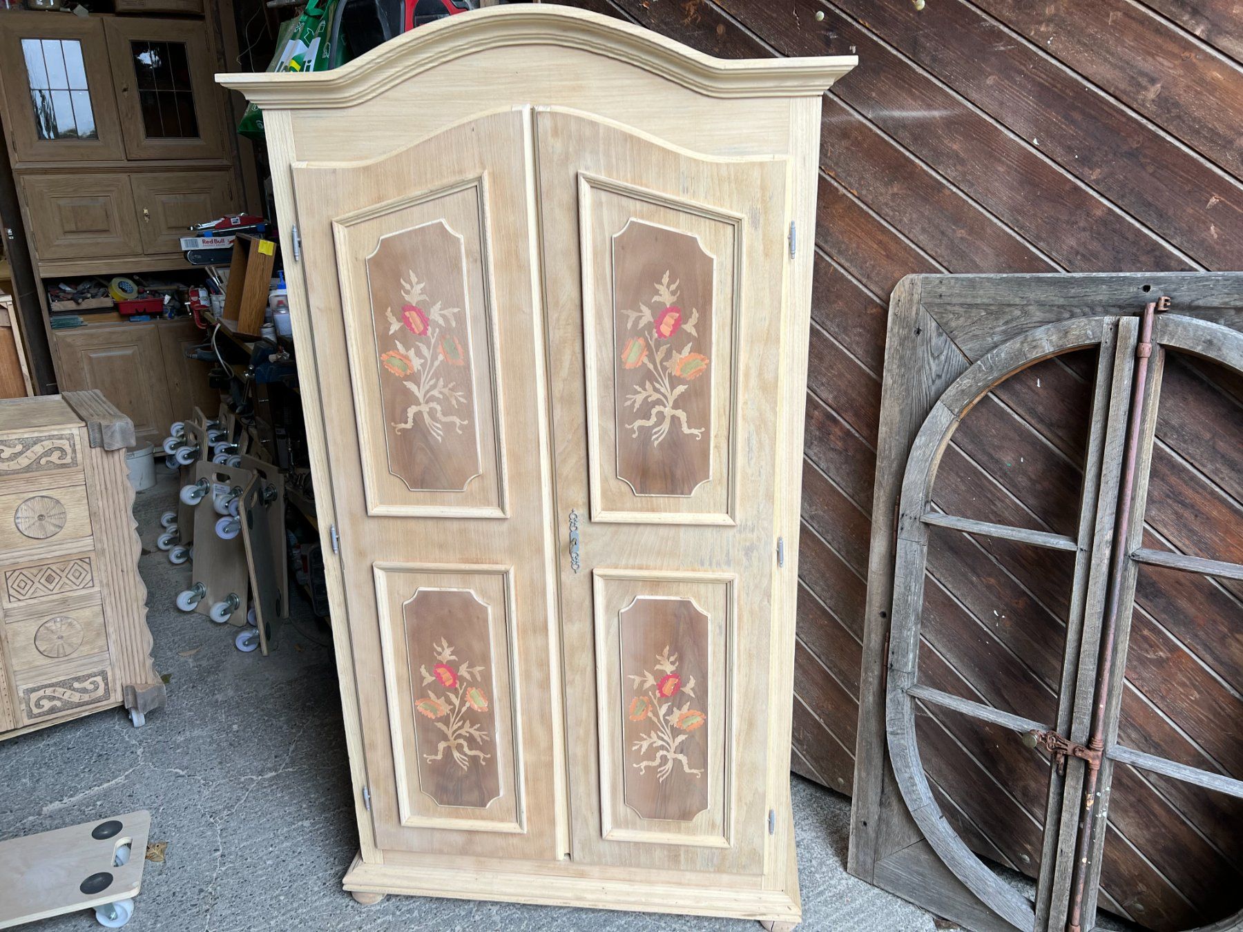 ART 1144-L Armoire marquetée sablé (D'occasion) à Pont-La-Ville pour ...
