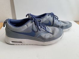 Chaussures Nike 38.5