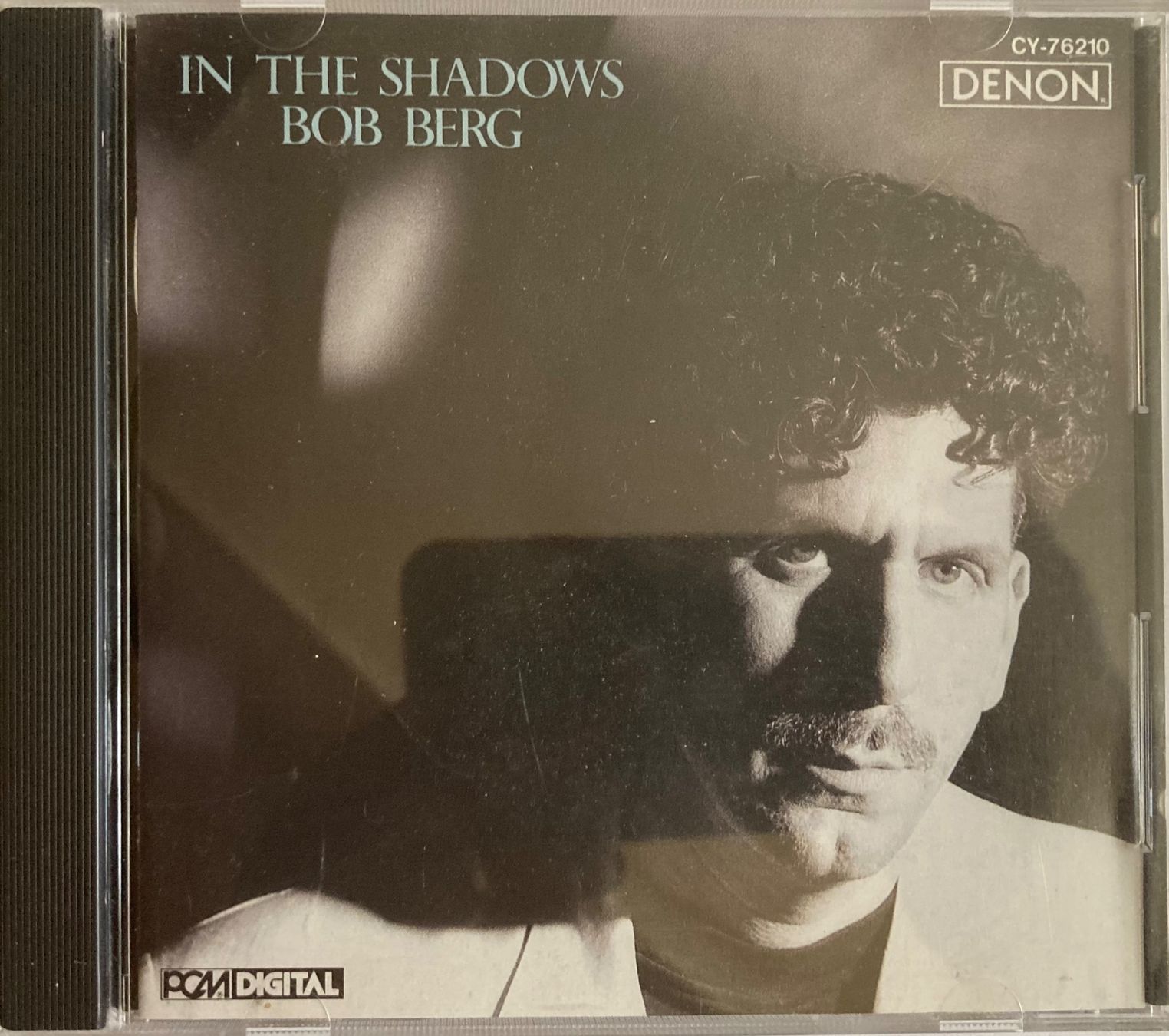 CD: BOB BERG - IN THE SHADOWS – Usato da Poliez-Pittet venduto da Newtown-Records
