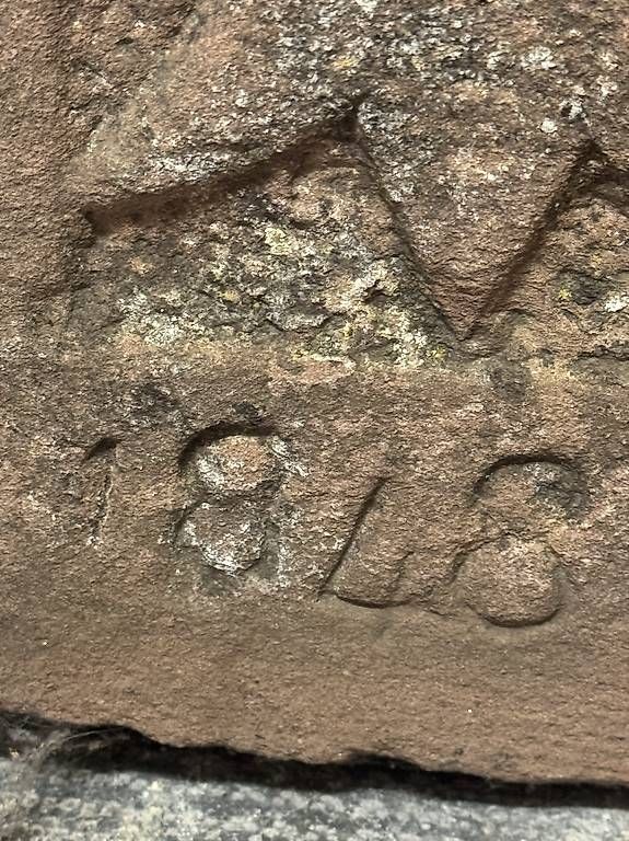 Steine & Dachziegeln: Antiker Grenzstein Basel Baselland Sandstein 1846 – Gebraucht aus Basel von Joshy03 1