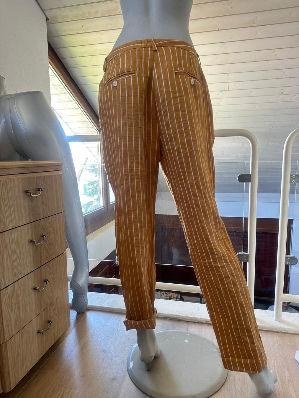 Pantaloni: Leinenhose von VICOLO – Usato da Neuhausen venduto da Lechasseur 4