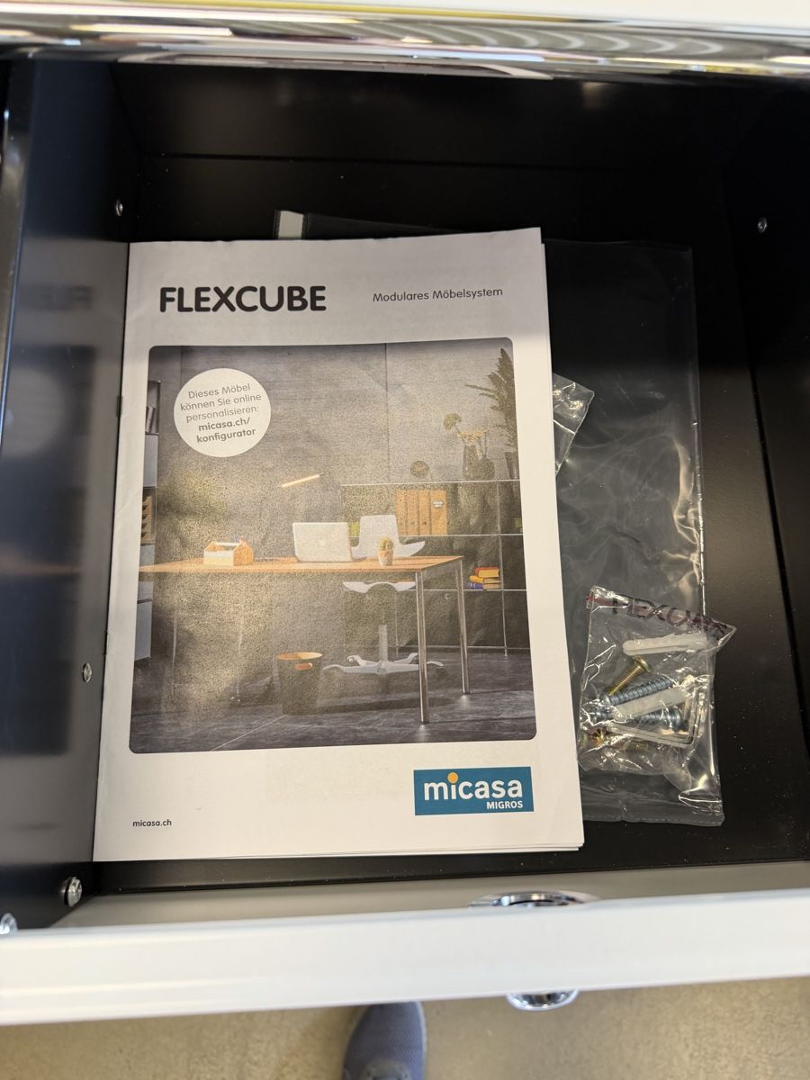 Cassettiere: Flexcube Neuwertig Design Möbel – Usato da Strengelbach venduto da RaenAntikDesign 6