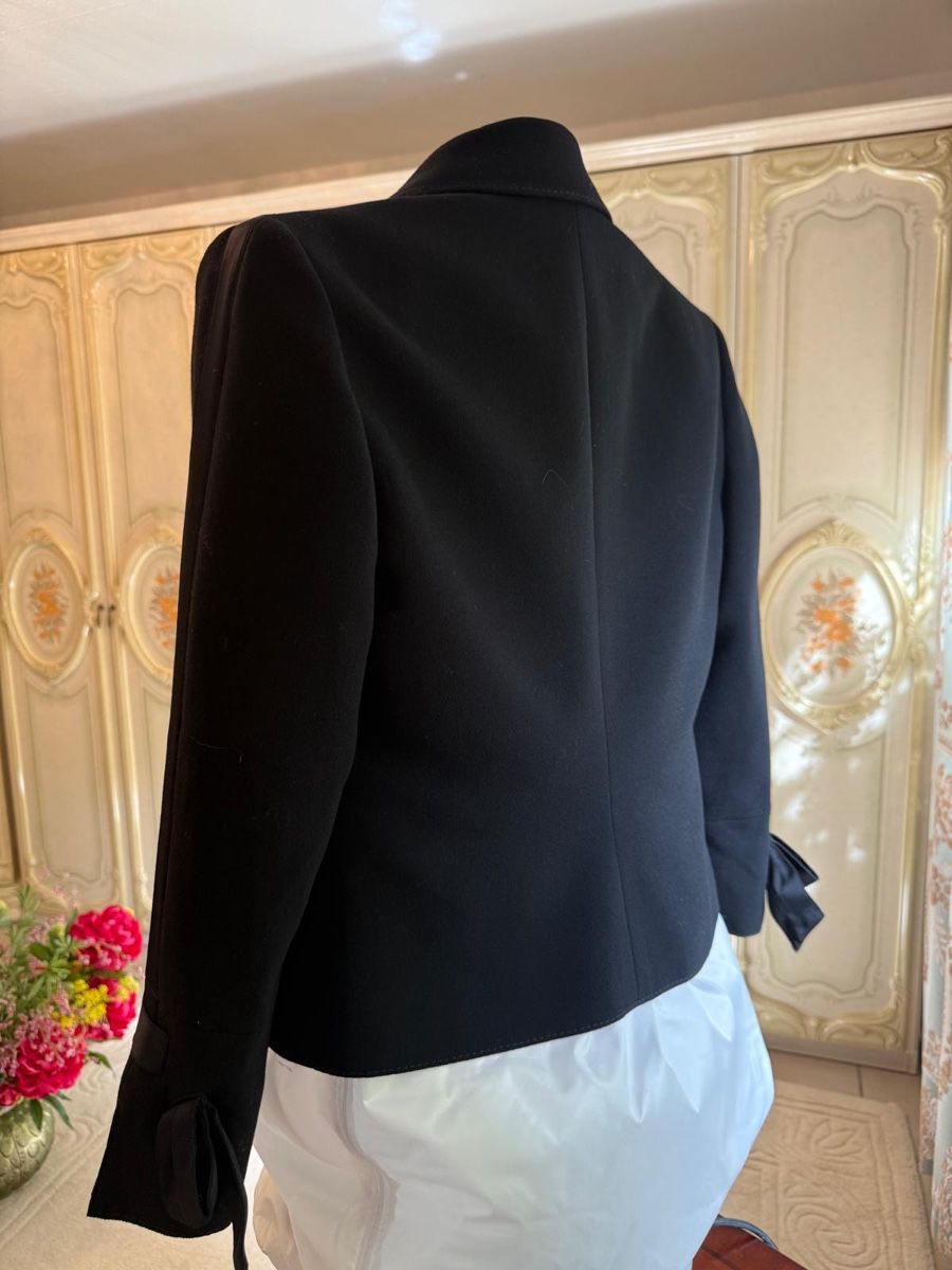 Valentino Jacken: Valentino Jacke, schwarz, Gr. 48. Neue – Neu (gemäss Beschreibung) aus Wangen ZH von tel_gxb5 3