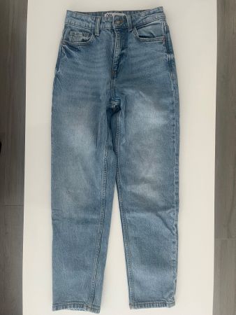 Jeans Zara Gr. 32