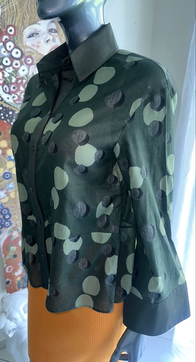 Max Mara Camicette: MAX MARA BLUSE GR. 38 neuwertig – Nuovo (secondo la descrizione) da Unteraegeri venduto da MH203 4