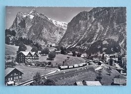 Grindelwald - Bahnhof - Eisenbahnwagen - BOB