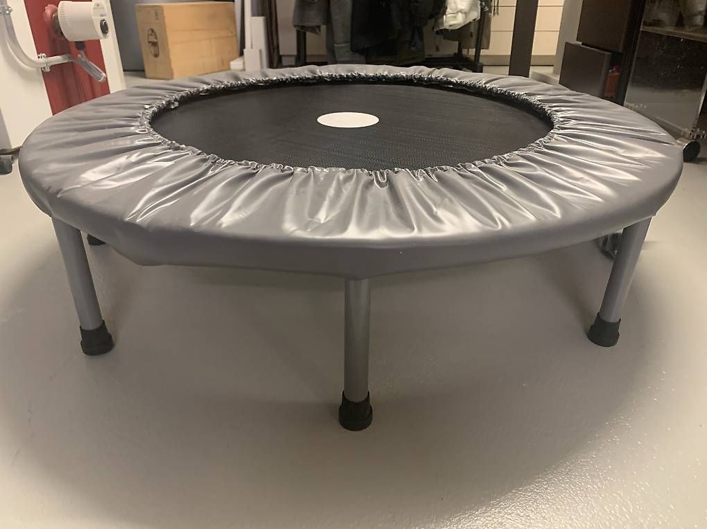 Trampolini: Minitrampolin mit Haltegriff – Nuovo e nell'imballaggio originale da Zürich venduto da ver_sb5p 1