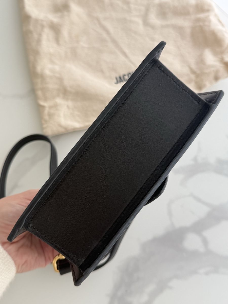 Jacquemus Borse da donna: Sac à main Jacquemus noir cuir  – Usato da Peseux venduto da kul_pz6z 2