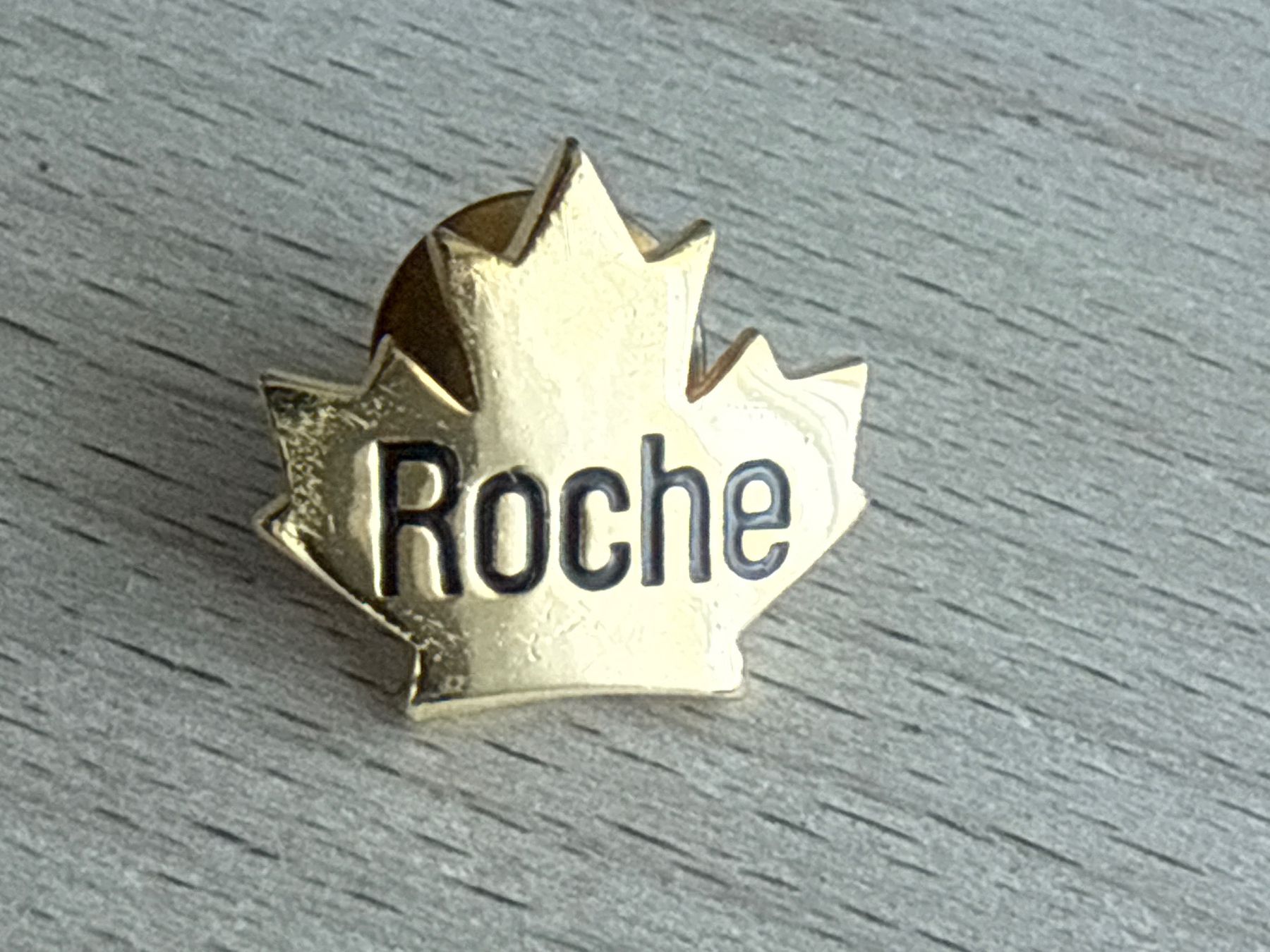 Placchette & Badge: Pin Roche – Usato da Glattbrugg venduto da Schweigmatt