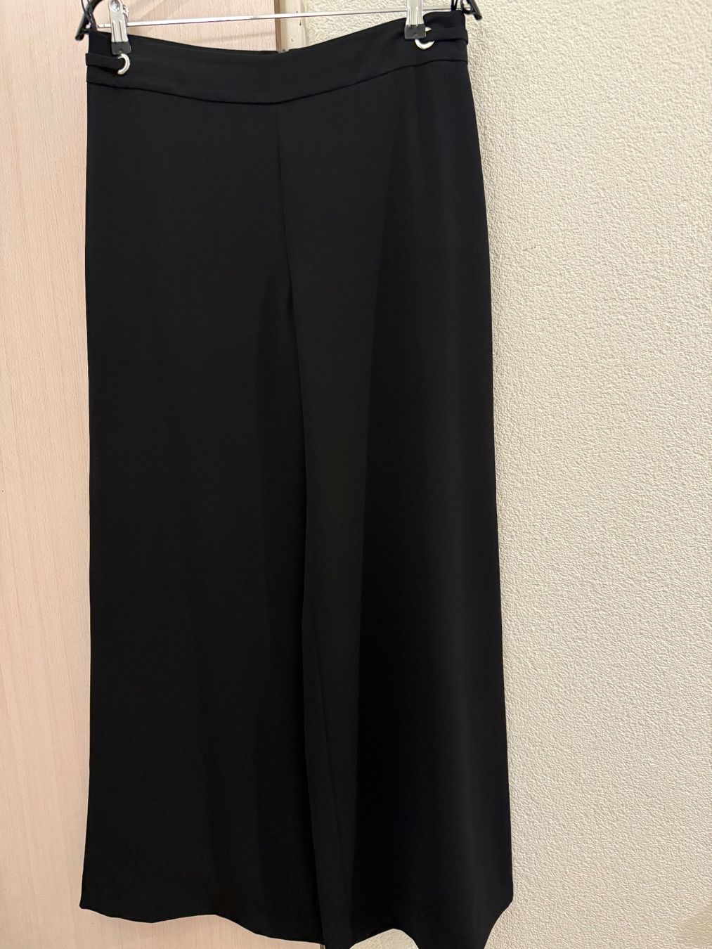 Pantaloni: ADOLFO DOMINGUEZ DAMENHOSE – Usato da Zürich venduto da flo_7cvq 1