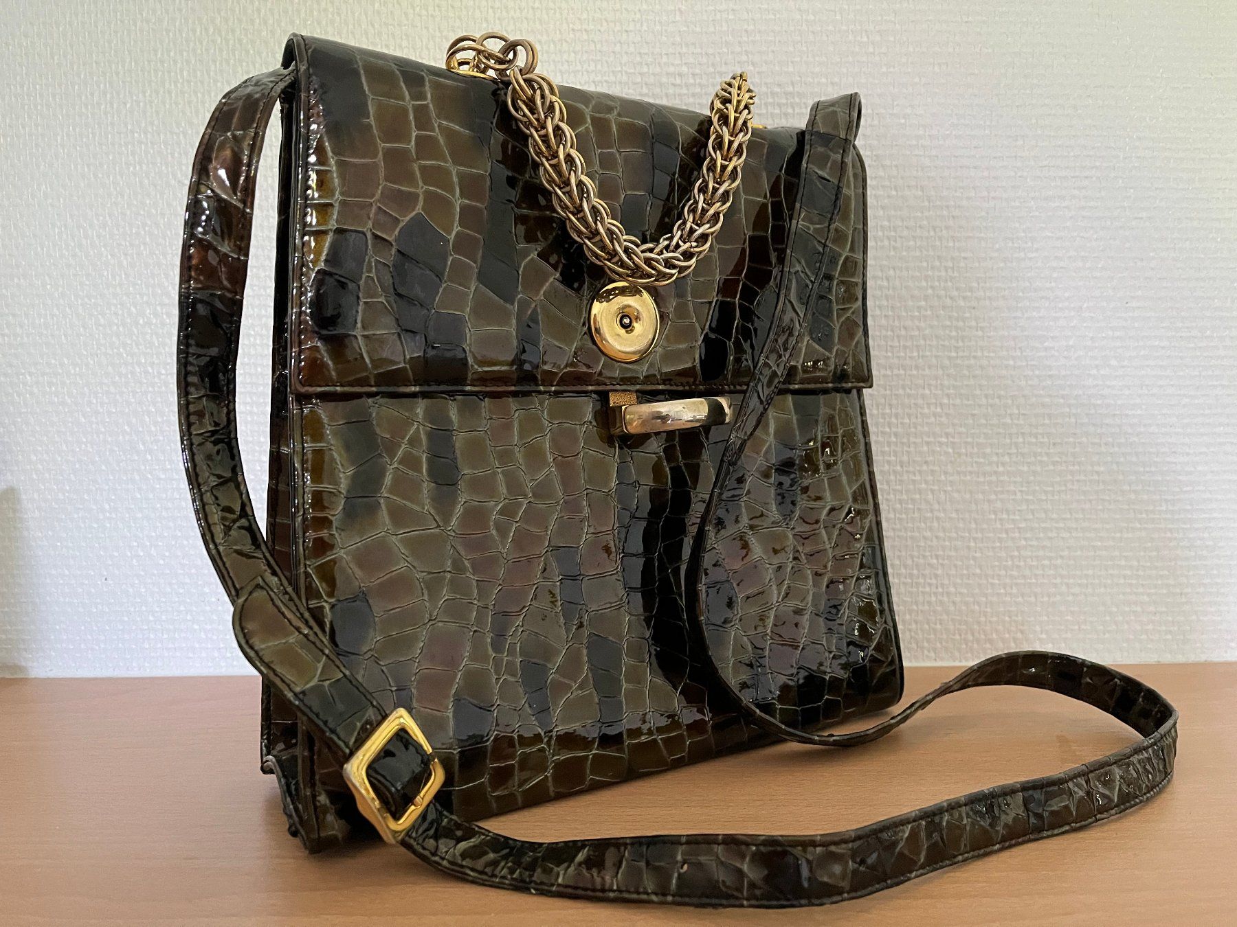 Borse da donna: Mini-Umhänge/Handtasche Made in Italy – Usato da Basel venduto da Lancer4