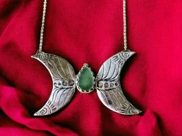 Handgefertigte Fantasy-Kette, Silber 999 & Jade