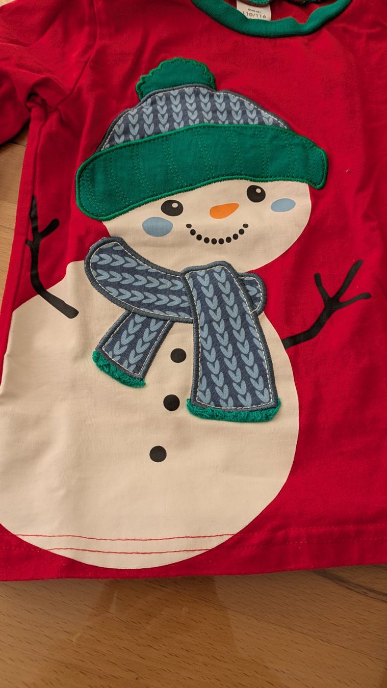 Pigiama & Simili: Süsses Winter Pyjama mit Schneemann -110/116 – Usato da Staufen venduto da Fleby84 1