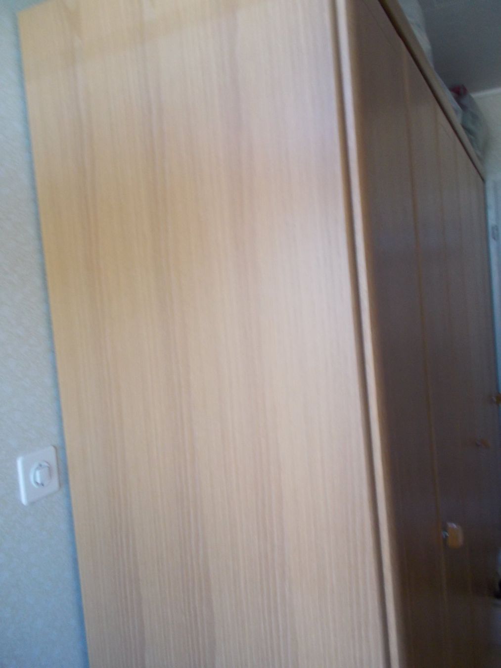Schränke: 6-Türiger Schrank ohne Kleider – Gebraucht aus Weinfelden von Simalaia 6