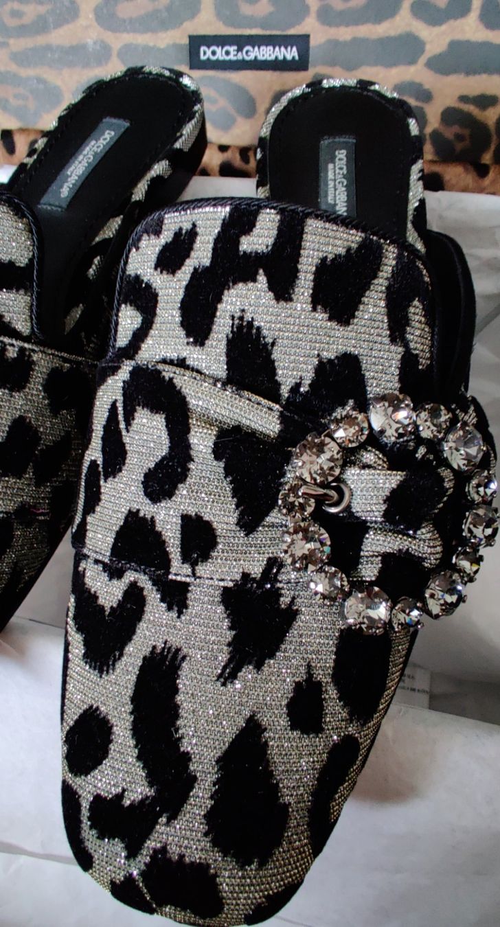 Dolce & Gabbana Scarpe da donna: DOLCE GABBANA  Crystal Embellished Leather Mules – Nuovo e nell'imballaggio originale da Zollikon venduto da ces-chic 2
